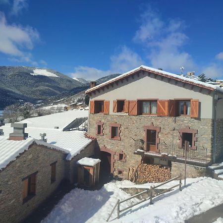 Can Tubau - Casa Rural - Apartaments Campelles Exterior foto